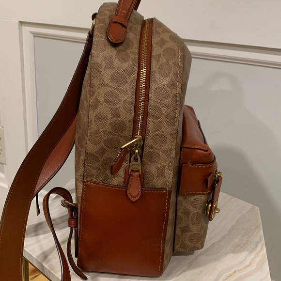 Coach Campus Signature Backpack NWOT - Picture 4 of 17